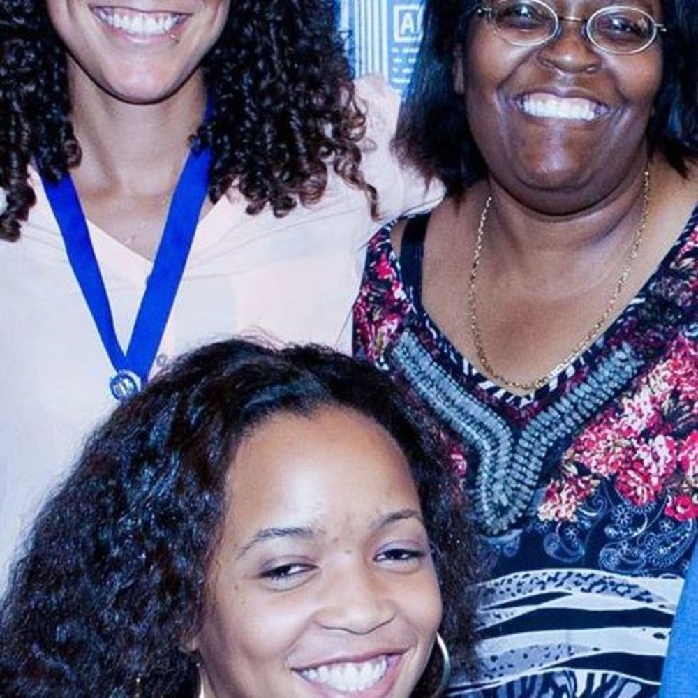 Meet your Posher, Tonya